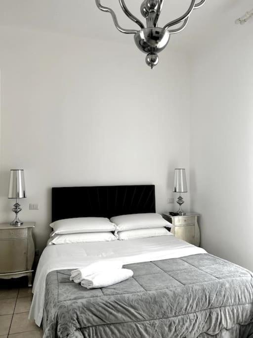 Hotel Virginia Apartaments - Stazione Termini Рим Экстерьер фото