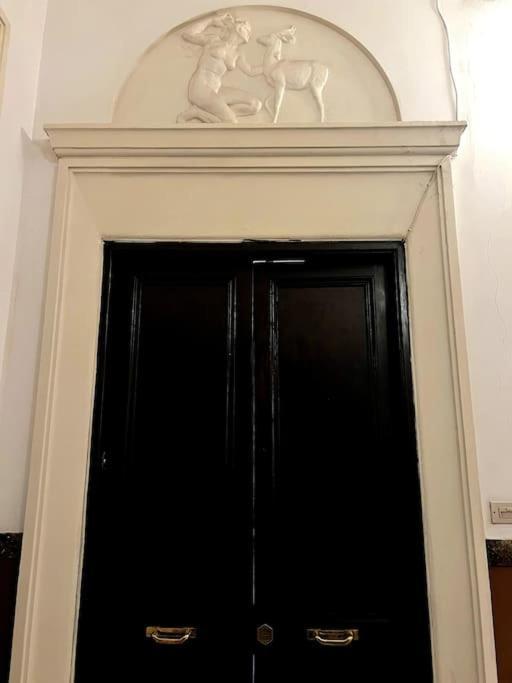 Hotel Virginia Apartaments - Stazione Termini Рим Экстерьер фото